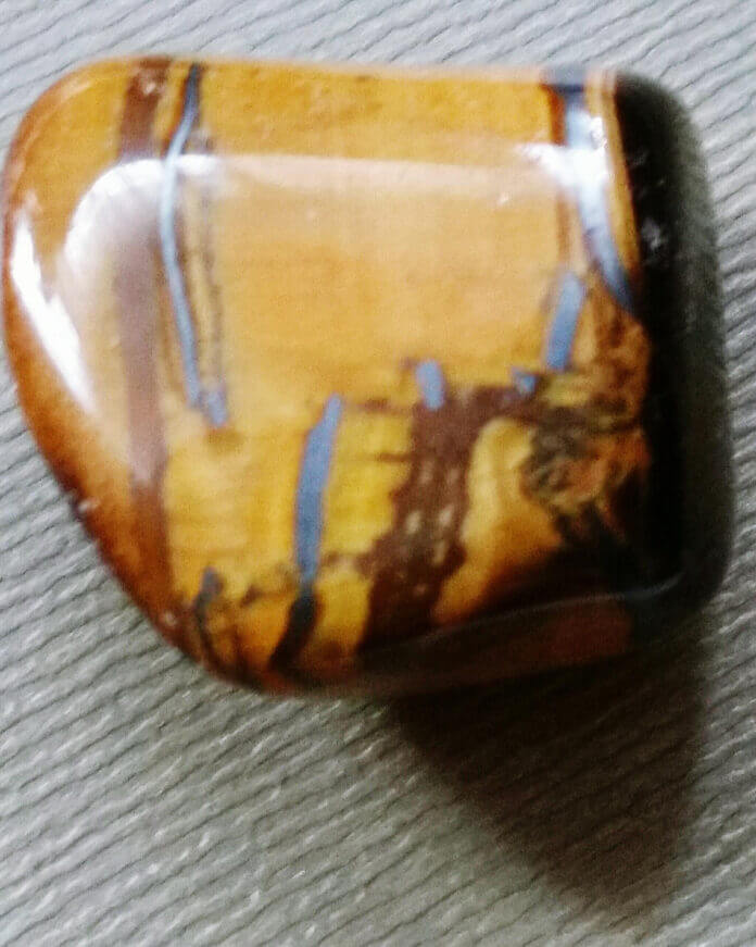 ochi de tigru