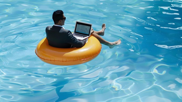 Ce tipuri de activități pot completa o zi petrecută la o piscină aproape de oraș?