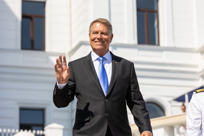 ANAF nu reușește să confiște bunurile familiei Iohannis pentru a recupera prejudiciul solicitat de la fostul președinte.