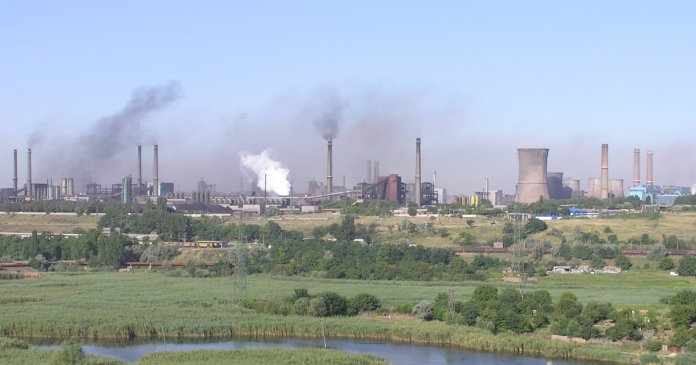 Surse: Descinderi la Combinatul Siderurgic Galați într-o anchetă cu un prejudiciu de 300 de milioane de euro, care vizează Gazprom