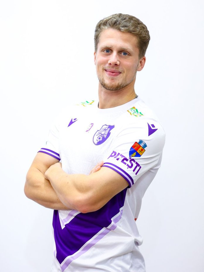 Întoarcere impresionantă în Superliga! Ex-jucătorul de la Rapid a parafat