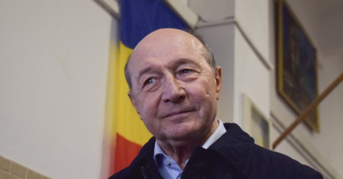 Traian Băsescu, referitor la opțiunea de a rupe Coaliția: „PSD realizează ce implicații ar avea ieșirea de la guvernare”