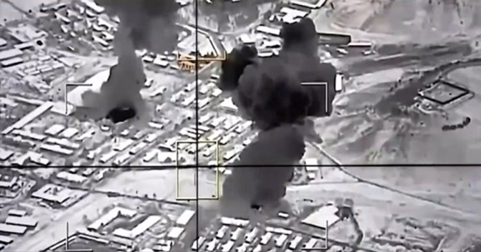 Pakistan a atacat multiple ținte în Afganistan. Ministrul apărării din Islamabad vorbește despre...