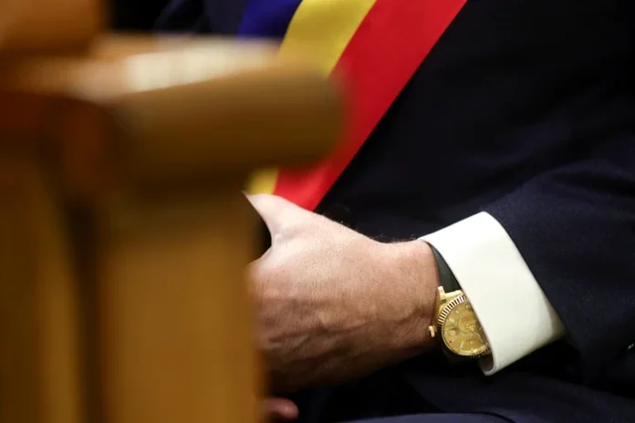 Primar cu un ceas de 30.000 de euro, surprins la întâlnirea cu premierul Bolojan în timpul grevei: „Nu știu cum am rămas cu acest ceas”