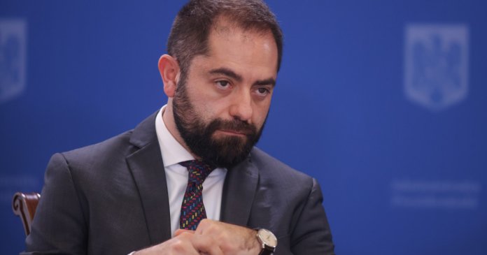 Radu Burnete: „Costul combustibilului ar putea trece de 10 lei”. Ipoteze studiate de...