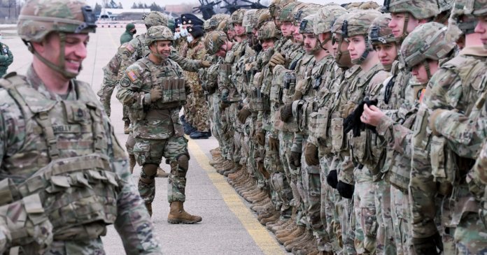 SUA are planuri de a desfășura avioane de vânătoare și forțe în România, în contextul tensiunilor cu Iranul. Tematica...