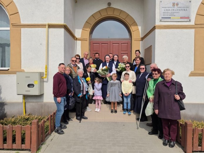 Povestea Sorei Emilia, care a fost mamă pentru 600 de copii timp de mai mult de 25 de ani: „Binele nu se face auzit”