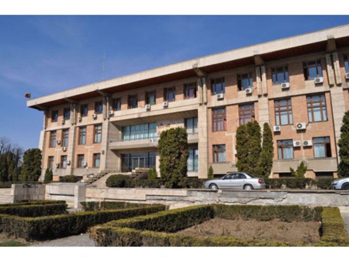 Statul român cheltuie milioane de euro pe chirii pentru imobile nefolosite. Contextul Registrului Comerțului și al deputatului PSD