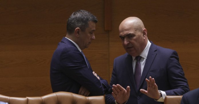 Bolojan, Grindeanu și partidele principale în cercetările de opinie, după cum afirmă Vasile Dîncu: „A apărut o...