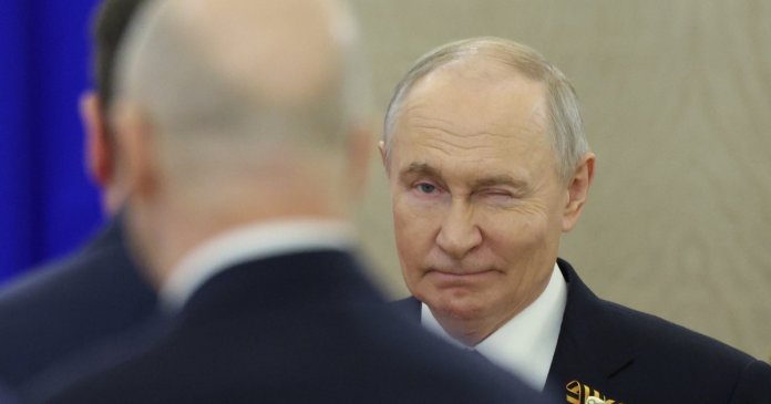 De ce nu poate conducerea de la Kremlin să-l îndepărteze pe Putin și ce acțiuni poate întreprinde Occidentul pentru a...