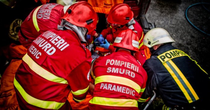 Incident tragic pe DN 1, în Brașov: Un minor a murit și opt persoane rănite au fost internate după impactul a trei vehicule