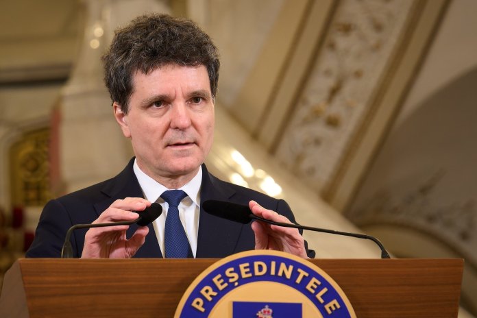 Observarea unui intelectual conservator de seamă din România privind declarațiile lui Nicușor Dan de Ziua Europei: Ne vom metamorfoza în ultimele suporteri ai lui Trump?