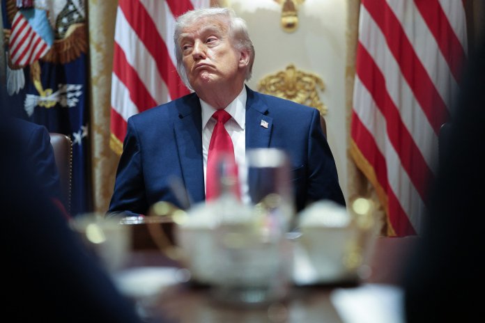 Trump avertizează cu „distrugerea” Omanului, un partener al SUA, într-o nouă confuzie aparentă