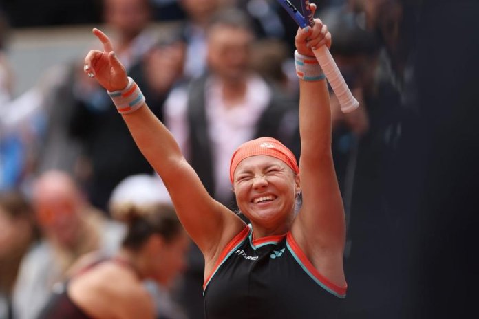 Aryna Sabalenka, scoasă din Roland Garros în faza sferturilor! » Diana Shnaider a înfruntat liderul mondial și a câștigat