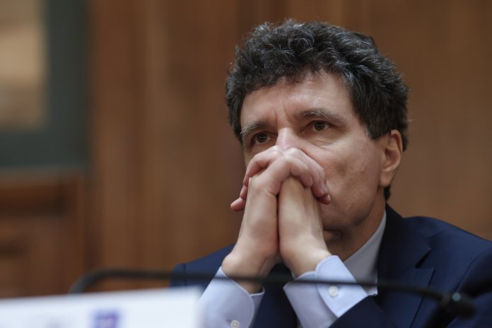 Nicușor Dan cheamă formațiunile la discuții astăzi. Programul făcut public recent.